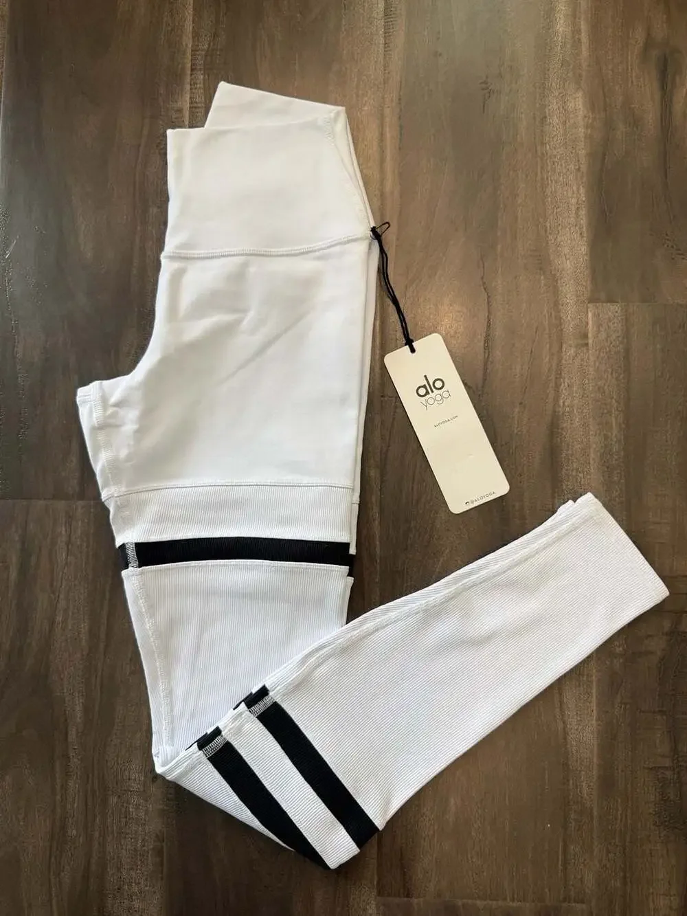Alo Yoga High-Waist Legit Legging White/Black XS